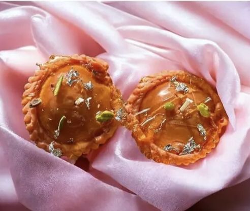 Round Gujiya Decorative Candle