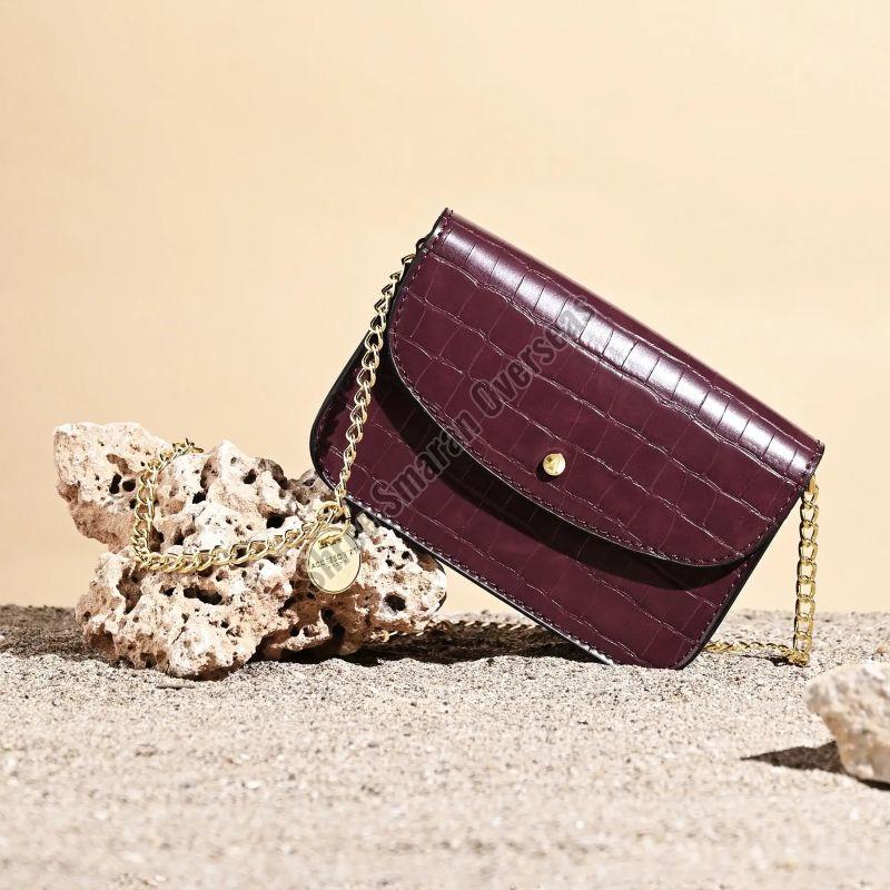 Elegant Leather Sling Purse with Chain Strap