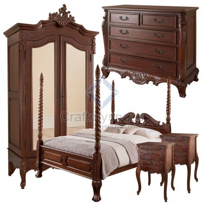 Wooden Poster Bed Set