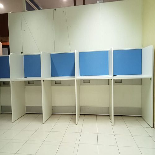 Single Sided Linear Office Workstation