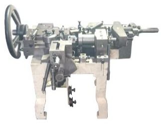 Dak Chain Machine