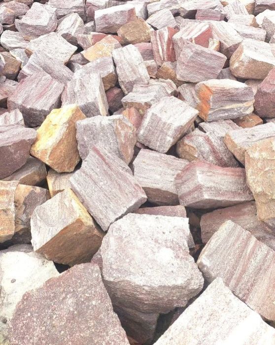 Ruby Red Granite Stone Blocks