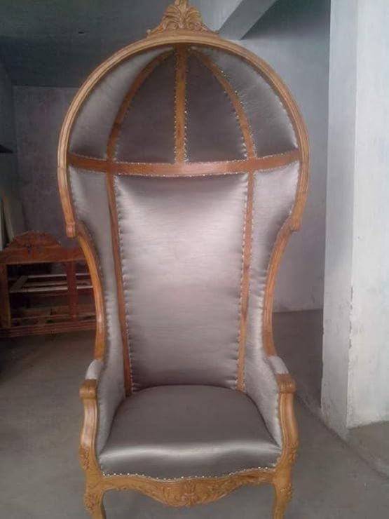 1 Seater High Back Solid Wooden Maharaja Chair