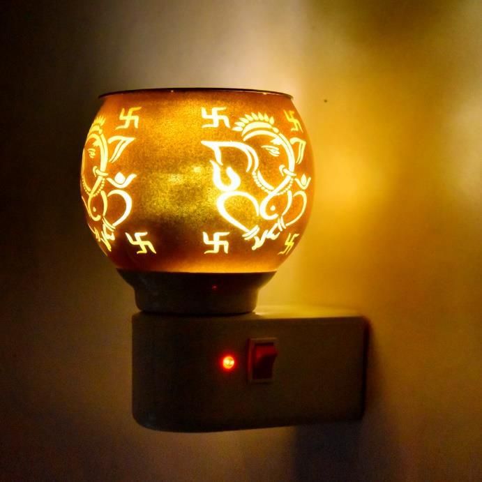 Ganesha Printed Electric Kapoor Dani