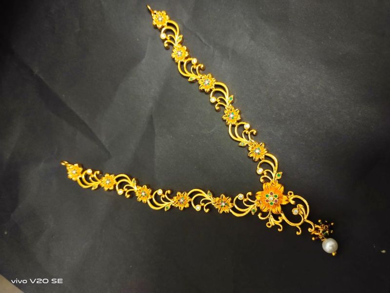 Fancy Artificial Brass Necklace
