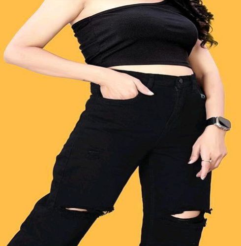 Ladies Black Straight Rugged Jeans