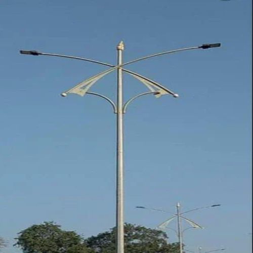 Mild Steel Street Light Pole