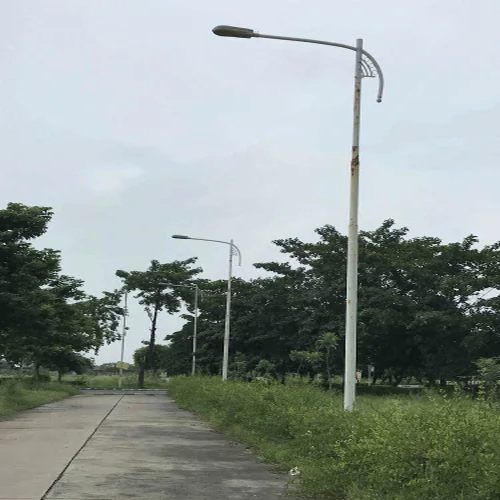 Single Arm  Street Light Pole