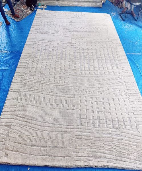 Cream Hand Knotted Rectangular Silk Rug