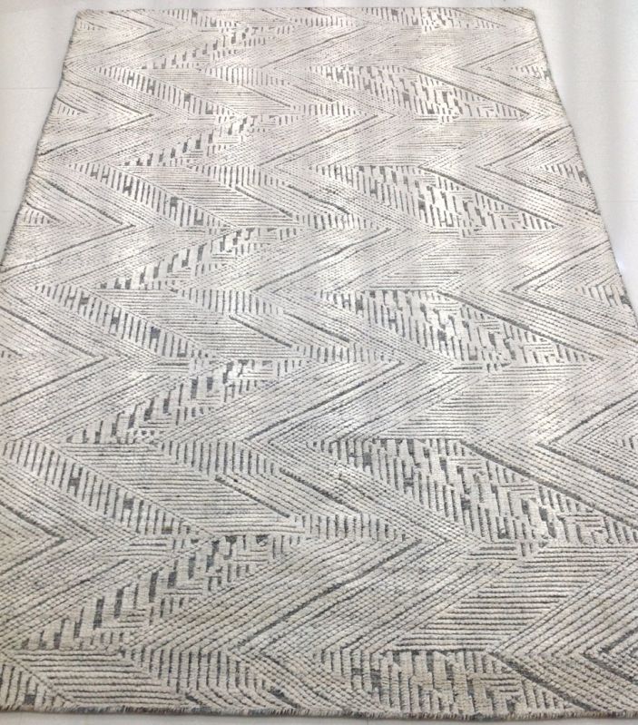 DSH-22-20 Grey and White Semi Worsted New Zealand Wool Rug