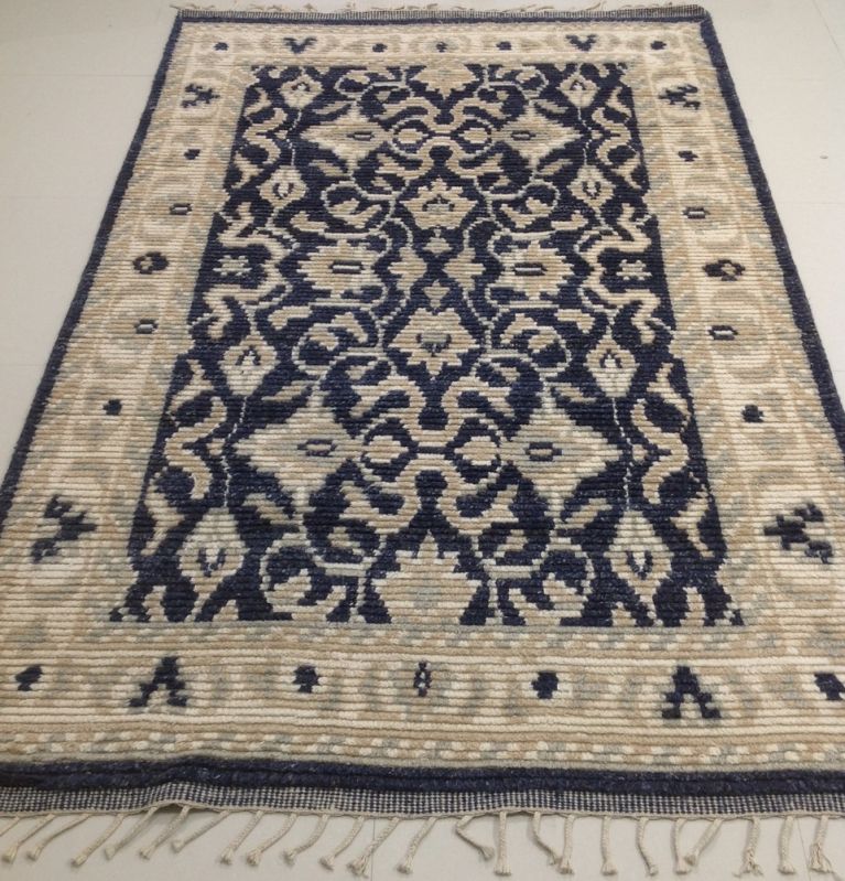 DSH-31-20 Multicolor Rectangular Natural Woolen Rug