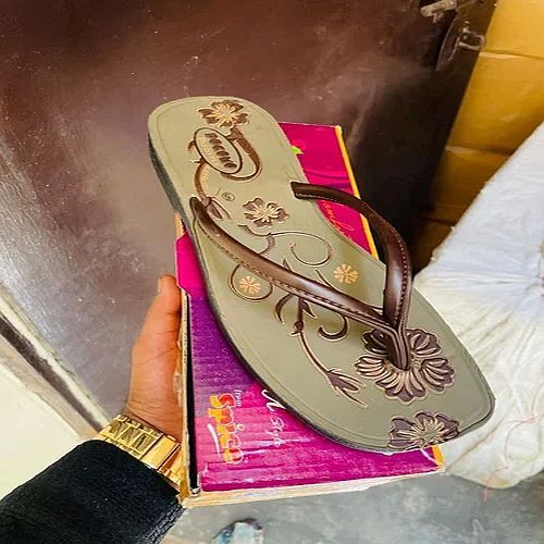 Ladies Designer Brown Flip Flop Slipper