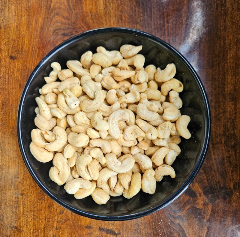 B1 Cashew Nuts