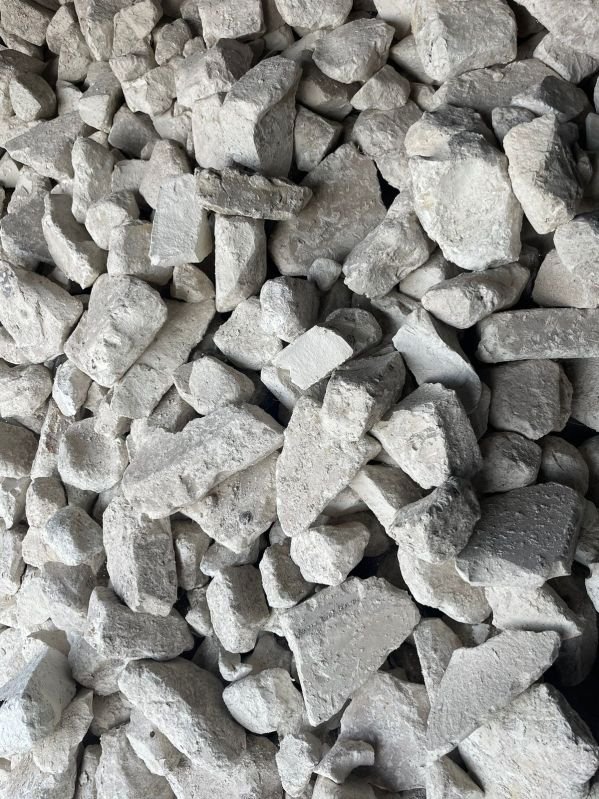 White Gypsum POP Lumps