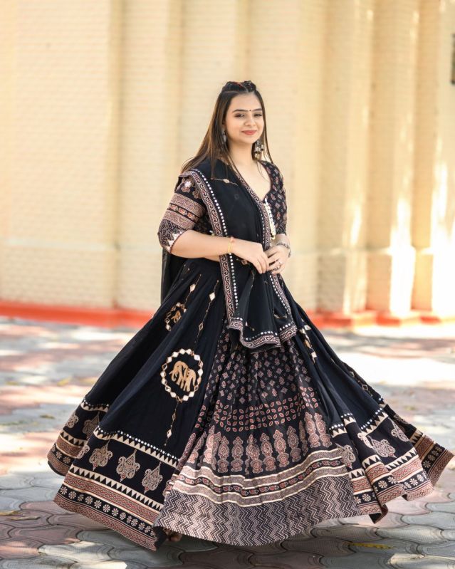 Women\'s Black Traditional Ajrakh Printed Chaniya Choli Set