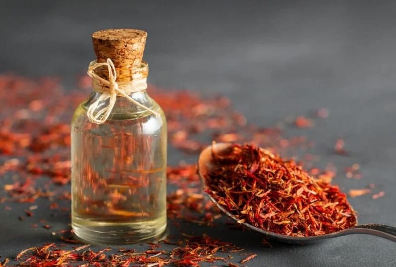 Pure Saffron Oil