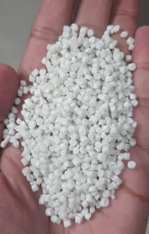 Milky White Popypropylene Granules