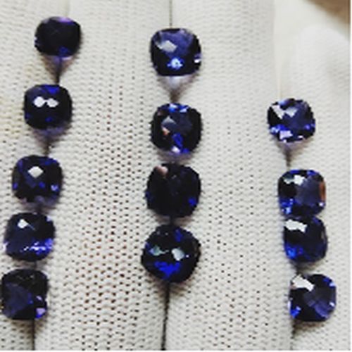 Authentic Kashmir Sapphire Gemstone