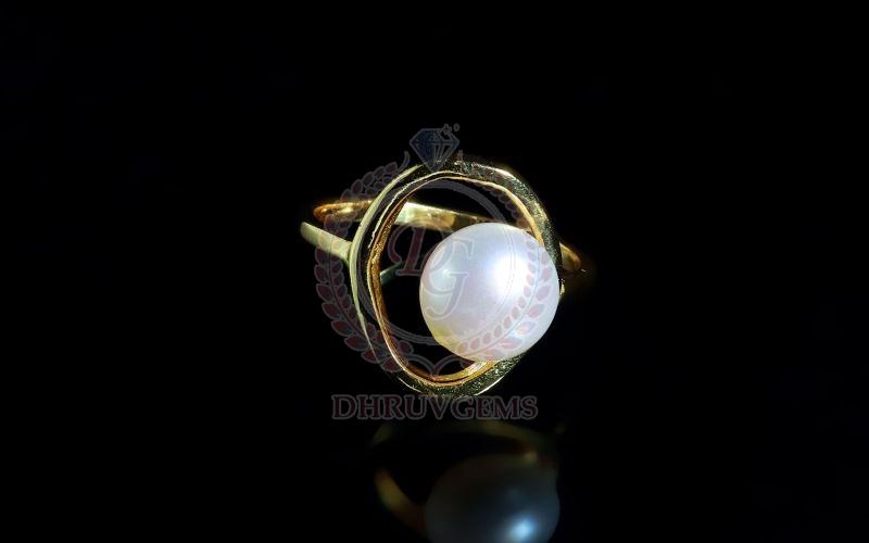 DG 0022 Ladies Gold Ring