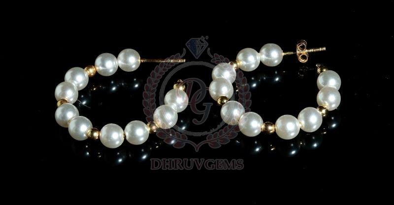 DG 0025 Ladies Gold Earring