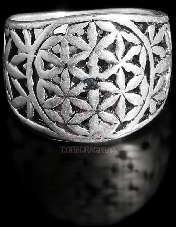 DG 0028 Ladies Silver Ring