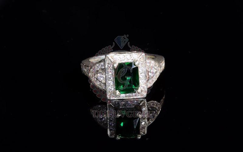 DG 0038 Ladies Silver Ring