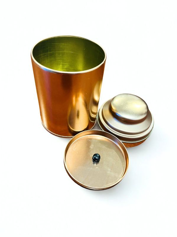 Cylindrical Golden Round Plain Tin Can