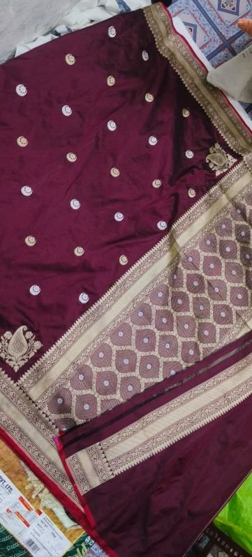 Maroon Zari Weave Banarasi Silk Saree
