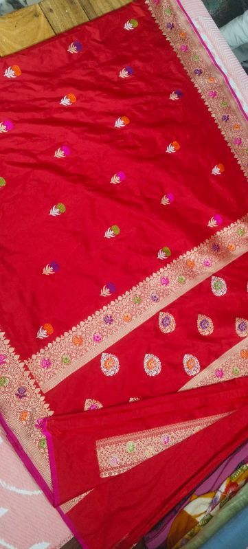 Red Floral Zari Border Silk Saree with Multicolor Thread Beads