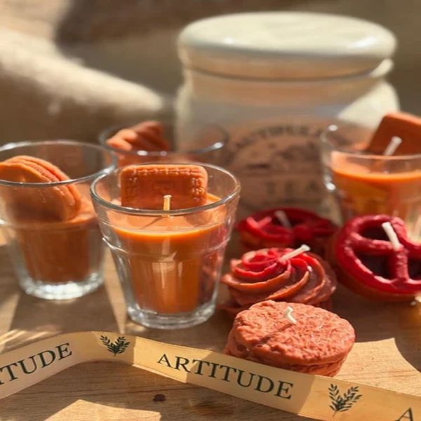 Chai Biscuit Design Glass Candle