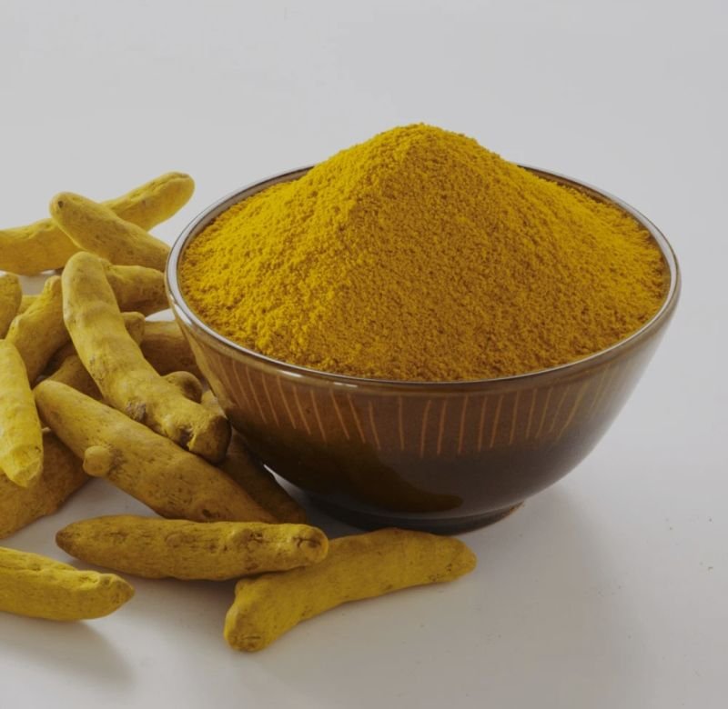 organic yellow turmeric powder