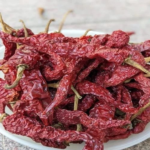Kashmiri Stemmed Dried Red Chilli