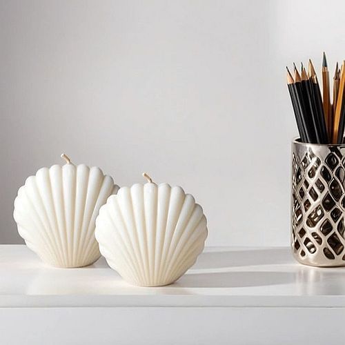 White Sea Shell Scented Candle