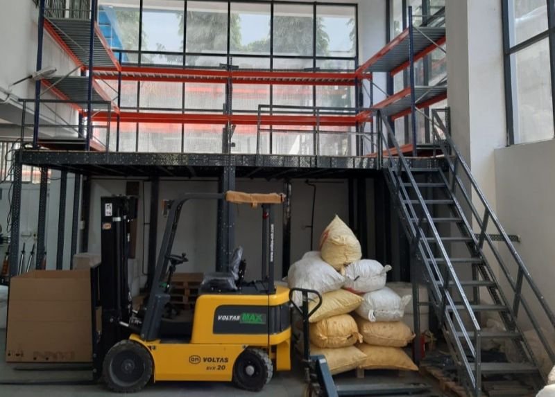 Industrial Slotted Angle Mezzanine Floor