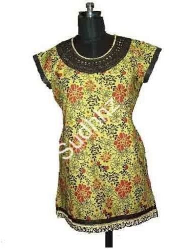 Ladies Green Cotton Printed Tunic Top