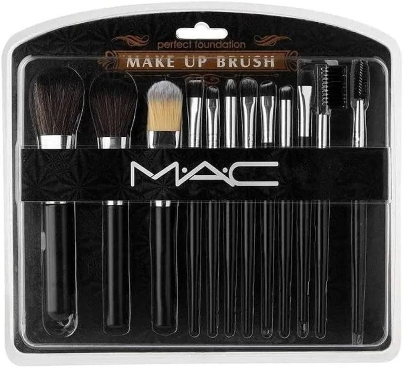Mac 12 Piece Makeup Brush Set