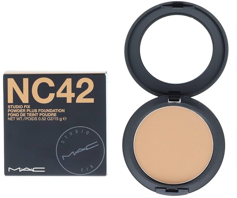 Mac NC42 Powder Plus Foundation