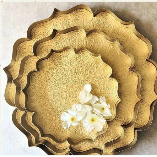 Gold Iron Metal Lotus Urli