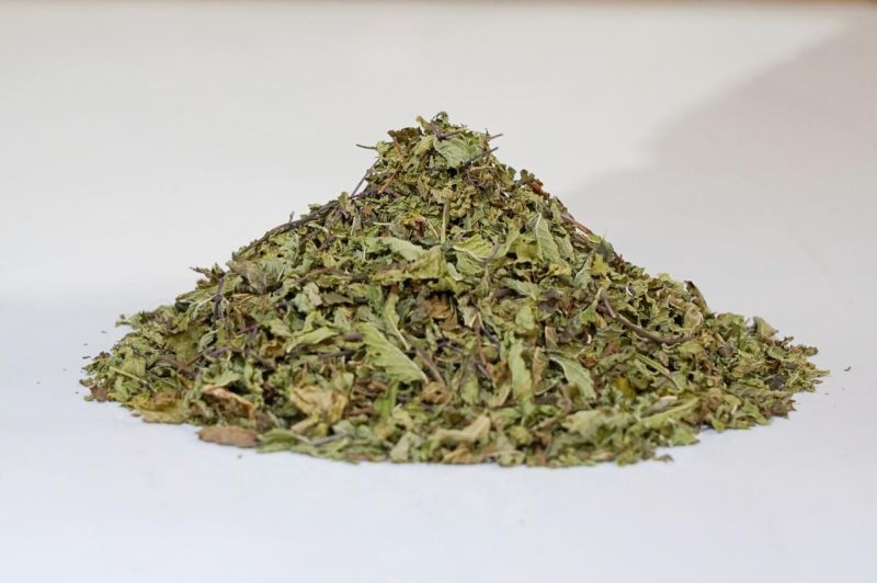 Sun Dried Mint Leaves