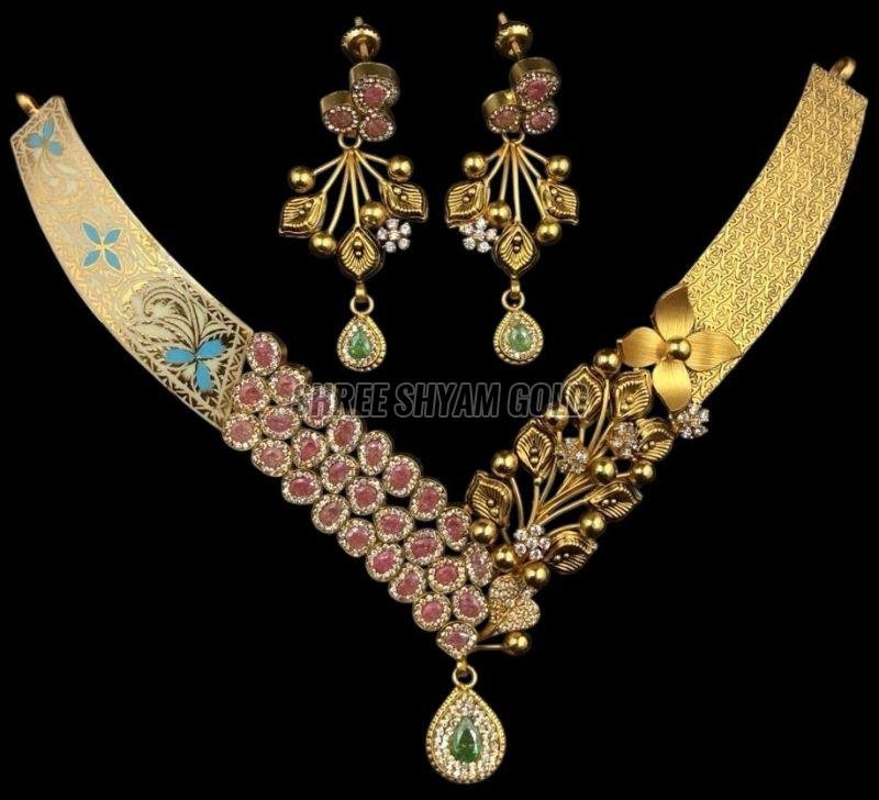 Elegant Heritage Meenakari Gold Necklace Set