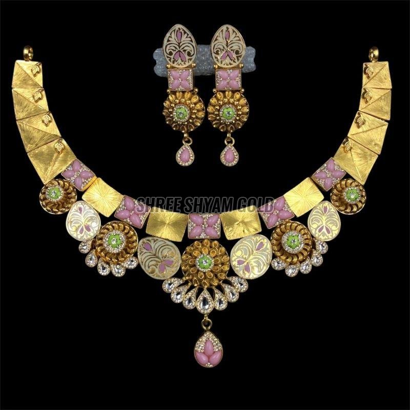 Elegant Heritage Traditional Gold Necklace Set