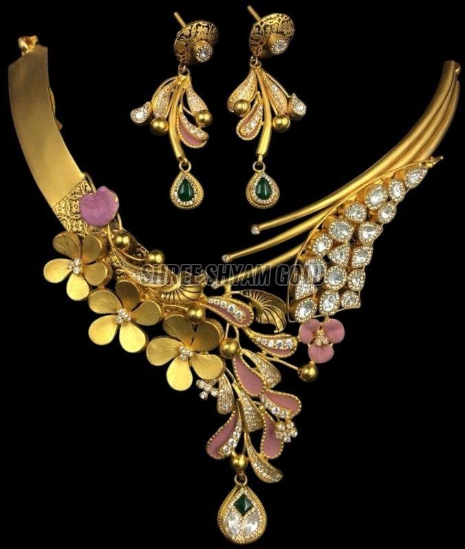Luxury Floral Designer Gold Necklace Set