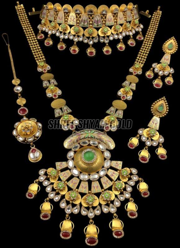 Royal Rajwadi Gold Bridal Jewelry Set