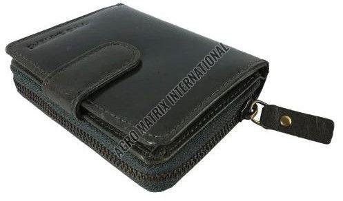 Plain Black Ladies Leather Wallet