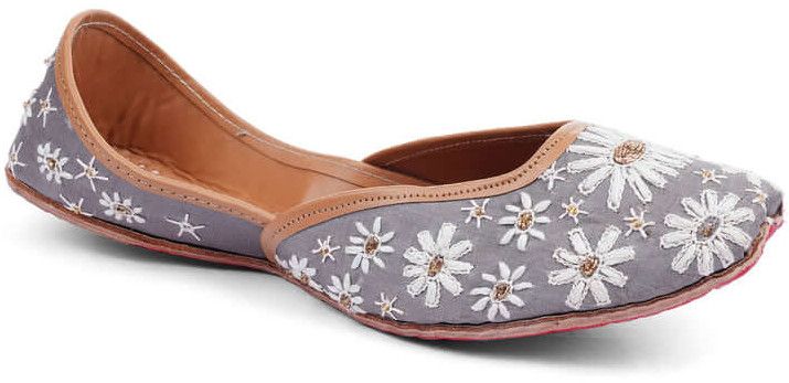 Floral Jaal Leather Ladies Jutti