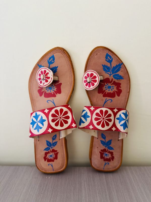 Ladies Kolhapuri Slippers