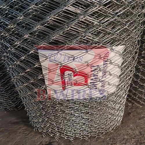 300 Meter Galvanized Iron Chain Link Fencing