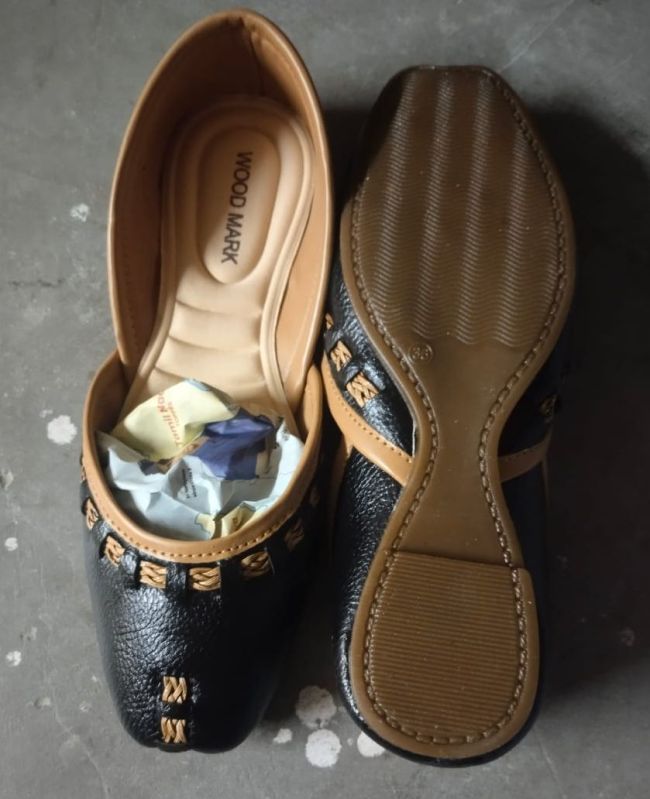 Flat Ladies Juttis