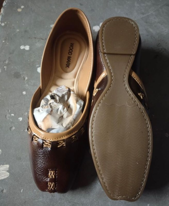 Brown Flat Ladies Jutti