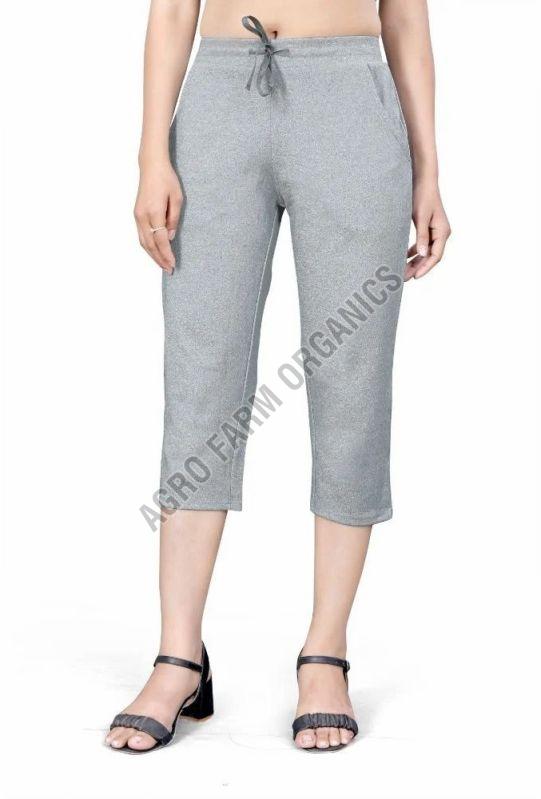 Ladies’ Capri Pants